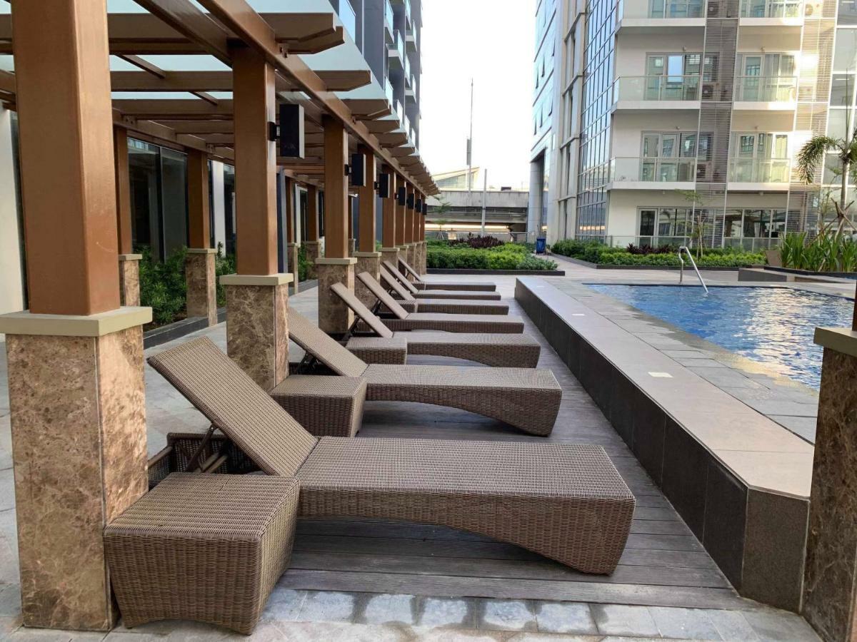 Modern And Cozy Studio Near Airport Terminal 3 Pasay Exterior foto