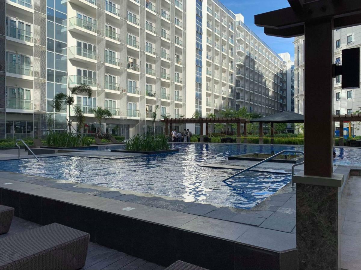 Modern And Cozy Studio Near Airport Terminal 3 Pasay Exterior foto